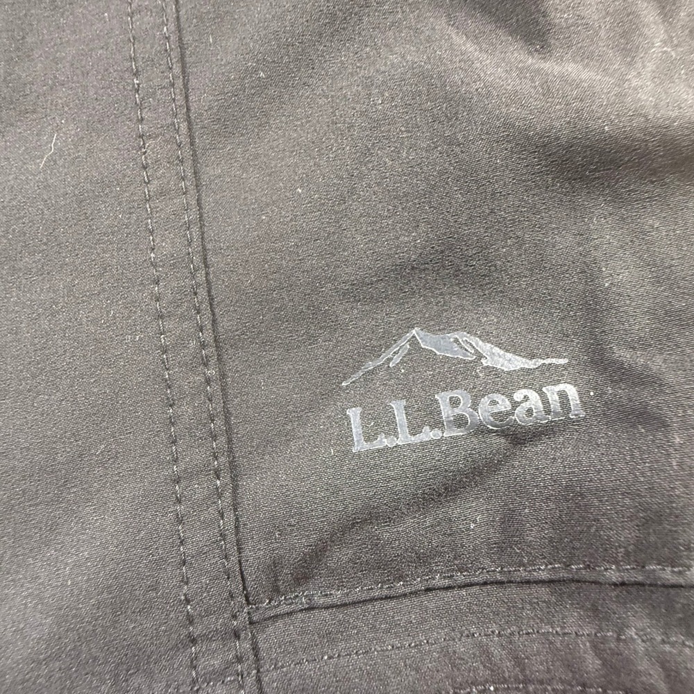 L.L. Bean Women's Multisport Trail Shorts, Black, SIze 10 Cargo Outdoor HIking - Picture 12 of 12